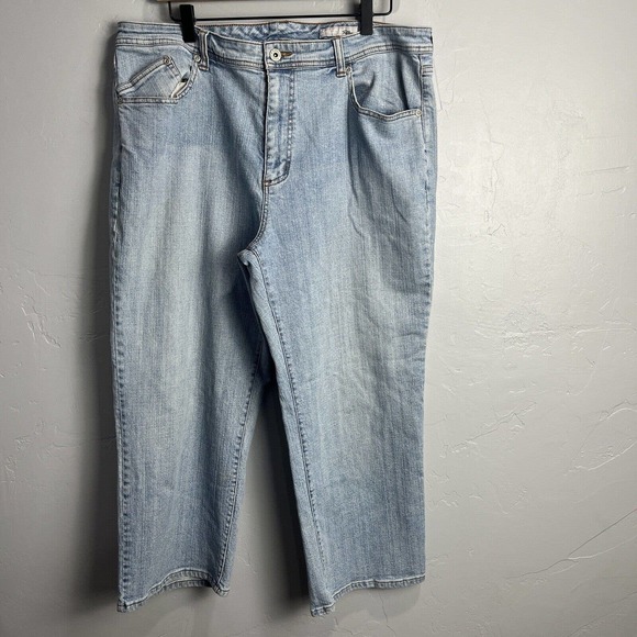 Chico's Jeans Chicos Jeans Womens Platinum Capri Denim Pants Light